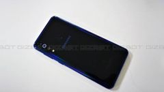 Samsung Galaxy M40 Sale Debuts Today At 12 PM – Should You Buy It?