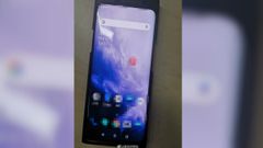 OnePlus 7T Pro Live Image Leaked: Looks Similar To The OnePlus 7 Pro