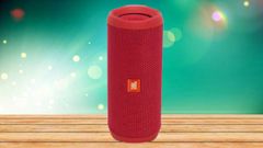 JBL Flip 5 Bluetooth Speaker Launched For Rs. 9,999 In India