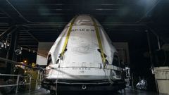 SpaceX Aims For Reusability With Crew Dragon; Plans To Catch Spaceship In A Net