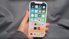 New Hands-on Video Of iPhone 12 Reveals Fresh Details; Contradicts Kuo's Prediction
