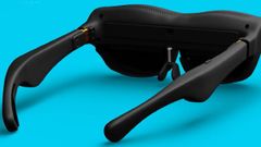 Meet Jio Glass, The Mixed Reality Device For 3D Holographic Classes