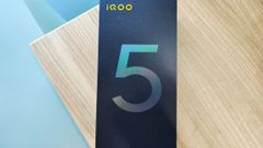 iQOO 5 Pro Live Images Leak: Triple Rear Cameras, Punch-hole Display And More Hinted