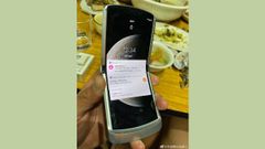 Motorola Razr 5G Live Images Reveals Redesigned Chassis