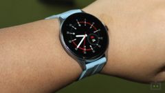 Zebronics Zeb-Fit2220CH Review: Affordable Fitness Band With Premium Looks