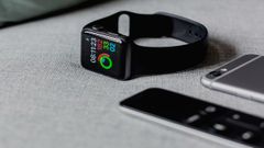 Apple Watch With GPS Feature Misused By Robbers In This Bizzaire Incident