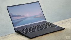 Asus ROG Zephyrus S17 Gaming Laptop Review: Superior In Every Aspect