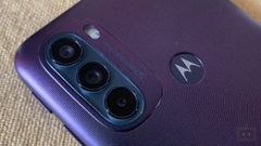 Moto G31 Review: An OLED Smartphone Worth Considering