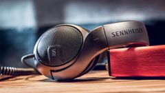 Sennheiser HD 400 Pro Goes Official: Open Back Professional Grade Earphone For All?