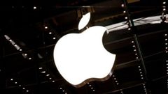 Apple Halts Product Sales In Russia Amidst Ukraine Attack; Minimal Services Granted