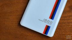 iQOO 9 Pro Review: Smartphone For Gaming Enthusiasts & Bloggers