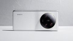 Xiaomi 13 Ultra With Leica-Branded Cameras Announced