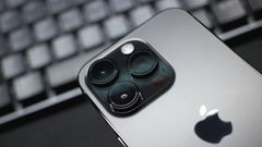 iPhone 16 Pro to Feature Periscope Cameras and Larger Displays: Report