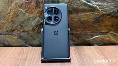 OnePlus 12 Review in Five Minutes: A Compelling Case for Default Flagship of the Year 
