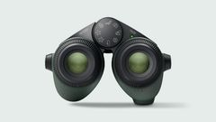 CES 2024 | Swarovski’s Smart Binoculars Can Identify Birds and Animals