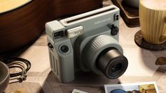 Fujifilm Launches Instax WIDE 400 and New Colors for mini LiPlay in India