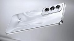 OPPO Reno 14 Series Early Leak Hints at Flat display, Periscope Camera, and More