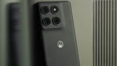 Motorola Edge (2025) Launched with MediaTek Dimensity 7400 Ultra SoC, Triple-Camera Setup, 120Hz OLED Display