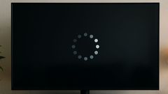 How to Fix a Laggy Smart TV Without Buying a New One – A Step-by-Step Troubleshooting Guide