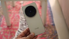 OriginOS 7 Turned the Vivo X300 Pro From a Great Camera Phone Into a Flagship I Would Recommend