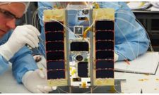 ಅಂತರಿಕ್ಷಕ್ಕೆ ಸ್ಮಾರ್ಟ್‌ಫೋನ್‌ ರವಾನೆ- ಭಾರತದ ಐತಿಹಾಸಿಕ ಸಾಧನೆ