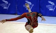 ಸತ್ಯದ ಬದುಕಿಗೆ ಅಂಟಿಕೊಂಡಿರುವ ವಿಚಿತ್ರಗಳು