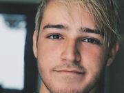 21 ವರ್ಷದ ಈ ಹುಡುಗನಿಗಾಗಿ ಕಿತ್ತಾಡುತ್ತಿರುವ ಗೂಗಲ್ -ಫೇಸ್‌ಬುಕ್..!