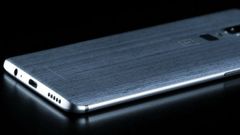 ಒನ್‌ಪ್ಲಸ್ ಕಂಪೆನಿಯಿಂದ 'ಒನ್‌ಪ್ಲಸ್ 6' ಡಿಸೈನ್ ಲೀಕ್!!..ಹೇಗಿದೆ ಗೊತ್ತಾ ಸ್ಮಾರ್ಟ್‌ಫೋನ್?