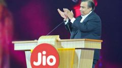 ಕೇಬಲ್‌ಗಿಂತ ಕಡಿಮೆ ಬೆಲೆಯಲ್ಲಿ ಜಿಯೋ 'ಟಿವಿ ಹೋಮ್'!..ಡಿಟಿಹೆಚ್ ಮುಳುಗಡೆ!?