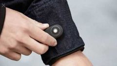 ಫೋನ್ ಮರೆತರೆ ನೆನಪು ಮಾಡುವ 25,000 ರುಪಾಯಿಯ ಬಟ್ಟೆ