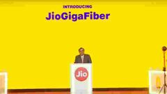 ಮಾರ್ಚ್‌ನಲ್ಲಿ ಮನೆಮನೆಯಲ್ಲೂ ಜಿಯೋ ಗಿಗಾಫೈಬರ್ ಅಂತರ್ಜಾಲ ಸೇವೆ?