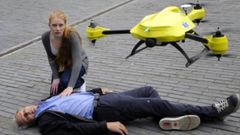 ಒಂದು ಕಟ್ಟಡದಿಂದ ಮತ್ತೊಂದು ಕಟ್ಟಡಕ್ಕೆ ರಕ್ತದ ಮಾದರಿಯನ್ನು ಡ್ರೋಣ್ ಬಳಸಿ ಕಳಿಸುತ್ತಿರುವ ಆಸ್ಪತ್ರೆ