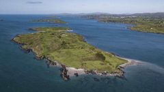 ಬರೀ ವಾಟ್ಸಾಪ್‌ನಲ್ಲಿ ಫೋಟೊ ನೋಡಿಯೇ ದ್ವೀಪ ಖರೀದಿಸಿದ ಮಹಾಶಯ!