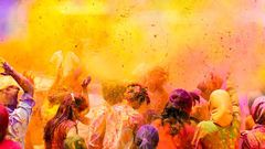 ಐಫೋನ್‌ನಲ್ಲಿ ಹೋಳಿ ಸಂಭ್ರಮದ ಫೋಟೊಗಳನ್ನು ಕ್ಲಿಕ್ ಮಾಡಲು ಹೀಗೆ ಮಾಡಿ!