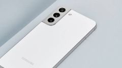 Samsung Galaxy S22 price cut : ಸ್ಯಾಮ್‌ಸಂಗ್‌ ಗ್ಯಾಲಕ್ಸಿ S22 ಬೆಲೆಯಲ್ಲಿ ದಿಢೀರ್ ಇಳಿಕೆ; ಭಾರೀ ಉಳಿತಾಯ ಪಕ್ಕಾ!