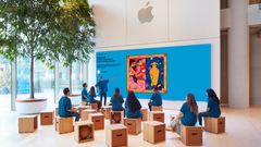 ದೇಶದಲ್ಲೇ ಮೊದಲ ಆಪಲ್‌ ಸ್ಟೋರ್‌ ಪ್ರಾರಂಭ; ಅಚ್ಚರಿ ಮೂಡಿಸಿದ ಟಿಮ್‌ ಕುಕ್‌ ನಡೆ!