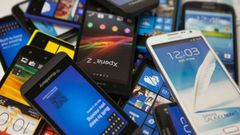 smartphone: ನಿಮ್ಮ ಹಳೇ ಫೋನ್‌ ಮಾರಲು ಮುಂದಾಗಿದ್ದೀರಾ?ಹಾಗಿದ್ರೆ ಅದರ ಬೆಲೆ ಈ ರೀತಿ ತಿಳಿದುಕೊಳ್ಳಿ!