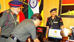 ಮೈಕ್ರೋಸಾಫ್ಟ್ ಓಎಸ್ ಕೈಬಿಡಲಿದೆ ಸರ್ಕಾರ? ಇನ್ಮುಂದೆ 'ಮಾಯಾ' ಶಕ್ತಿ, ಚಕ್ರವ್ಯೂಹದ ಕಾವಲು!