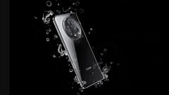 HONOR: ಹಾನರ್‌ ಮ್ಯಾಜಿಕ್‌ 6 ಸರಣಿ ಅನಾವರಣ! 180MP ಪೆರಿಸ್ಕೋಪ್ ಟೆಲಿಫೋಟೋ ಕ್ಯಾಮೆರಾ, ಬೆಲೆ ಎಷ್ಟು?