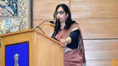 மெசேஜ் செயலிகளை தடை செய்யும் எண்ணம் இல்லை: தொலைத்தொடர்பு துறை அறிவிப்பு.!