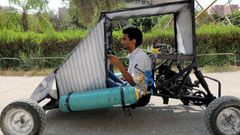 காற்றில் இயங்கும் கார்!எகிப்து மாணவர்கள் அசத்தல்.!