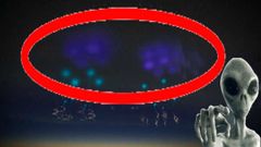 ஆர்ட்டிக் வட்ட பகுதியில் பூமியை தாக்க வந்த ஏலியன்களின் டான்ஸ்- வைரல் வீடியோ.!