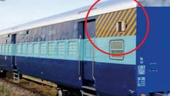 ரயில் பெட்டியில் இந்த மஞ்சள் நிற சாய்வு கோடுகள் ஏன் இருக்கிறது? இதற்கு அர்த்தம் தெரியுமா?