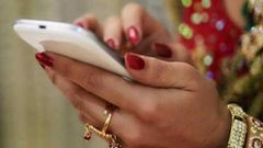 இப்படி கூட பெண் தேடுவார்களா? இணையத்தை அதிரவிட்ட மணப்பெண் தேவை விளம்பரம்!