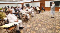 மத்திய அமைச்சரவை விரிவாக்கம்: மின்னணு மற்றும் தொழில்நுட்ப துறை அமைச்சர் யார் தெரியுமா?