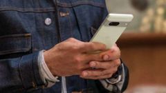 ஸ்டாக் இல்ல சார், அப்படிலாம் உடனே கிடைக்காது.. டிமாண்ட் உச்சியில் Google Pixel போன்!