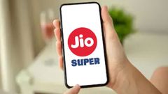 ஒரே ஒரு ரீசார்ஜ்.. 365 நாட்களுக்கும் ஓஹோன்னு நன்மைகள்.. Jio-வின் இந்த 3 சூப்பர் பிளான்களை பற்றி தெரியுமா?