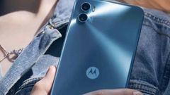 எதிர்பார்க்காத நேரத்தில் எகிறி அடித்த Motorola: குஷியின் உச்சியில் இந்திய மோட்டோ பயனர்கள்!