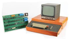 1977-ல் Apple உருவாக்கிய சாதனத்தின் விலை 4.71 கோடியா? அப்படி என்ன இருக்கு இதுல?