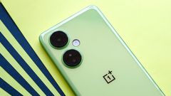 தூக்கி பாக்கெட்டில் போடும் விலை! மிரட்டலாக அறிமுகமான OnePlus மாடல்! கெத்துகாட்டும் கேமரா! நின்னுபேசும் பேட்டரி
